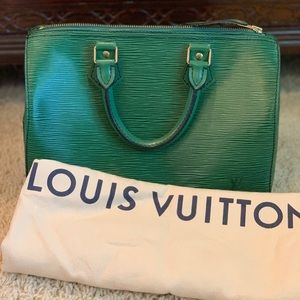 Louis Vuitton Speedy 25